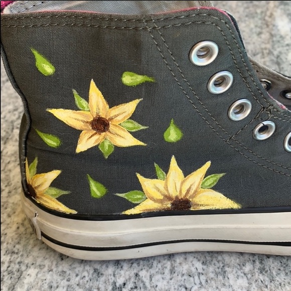 sunflower painted converse